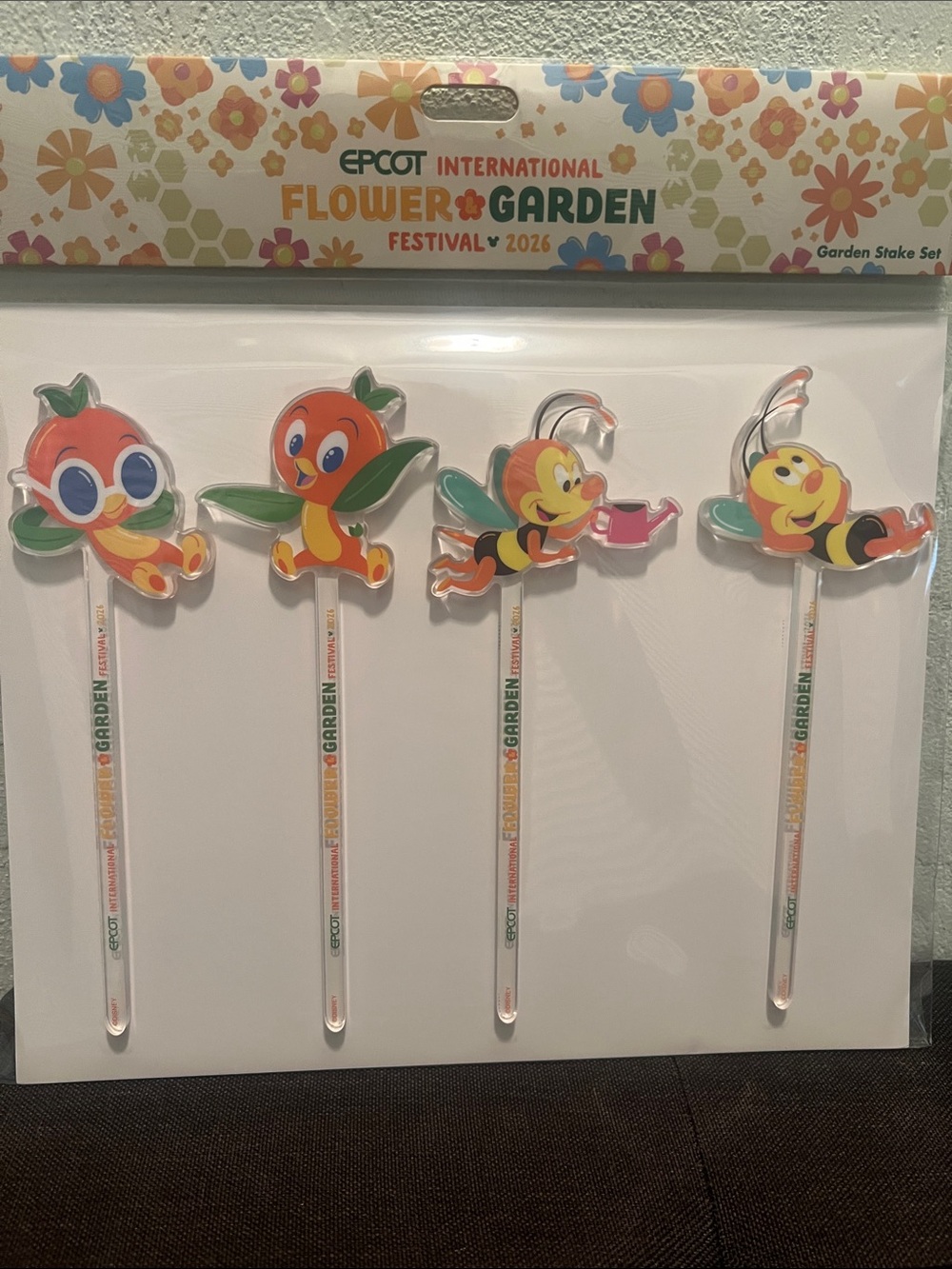 #2472*EPCOT International Flower & Garden 2026 Orange & Yellow Garden Stake Set